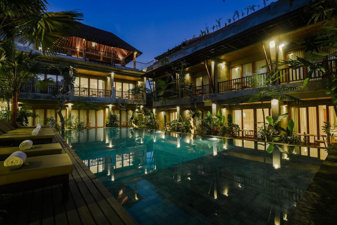 Purana Suite Ubud Buitenkant foto